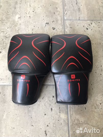 Боксерские перчатки domyos 11