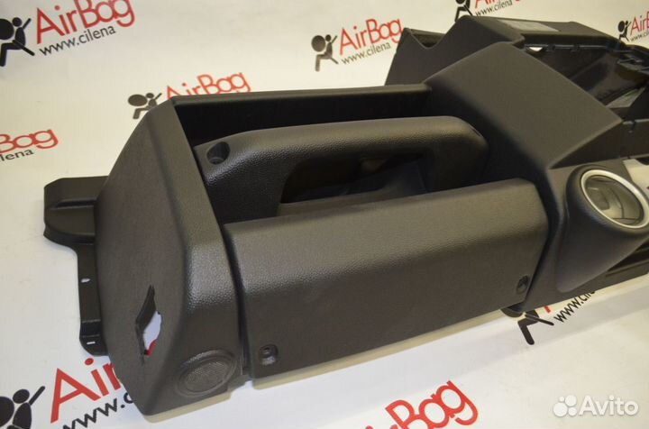 Торпедо панель приборов Land Rover