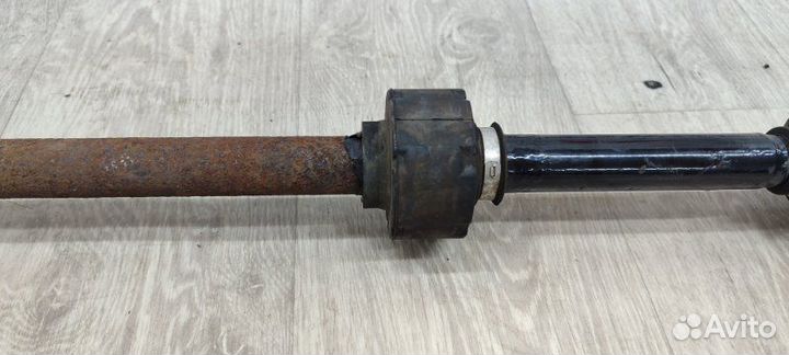 Привод передний правый Toyota Avensis T25 1zzfe