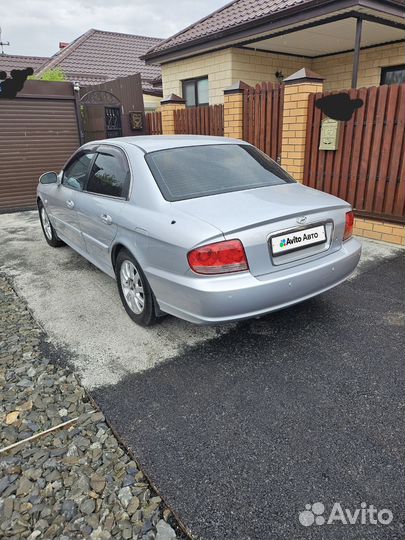 Hyundai Sonata 2.0 МТ, 2006, 203 000 км