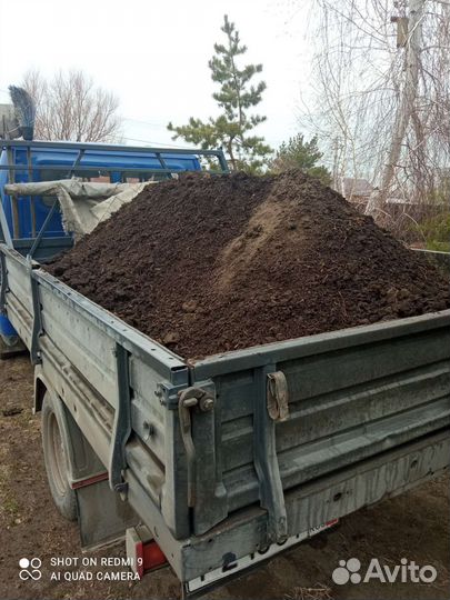 Перегной. Песок. Земля.Плодородный грунт