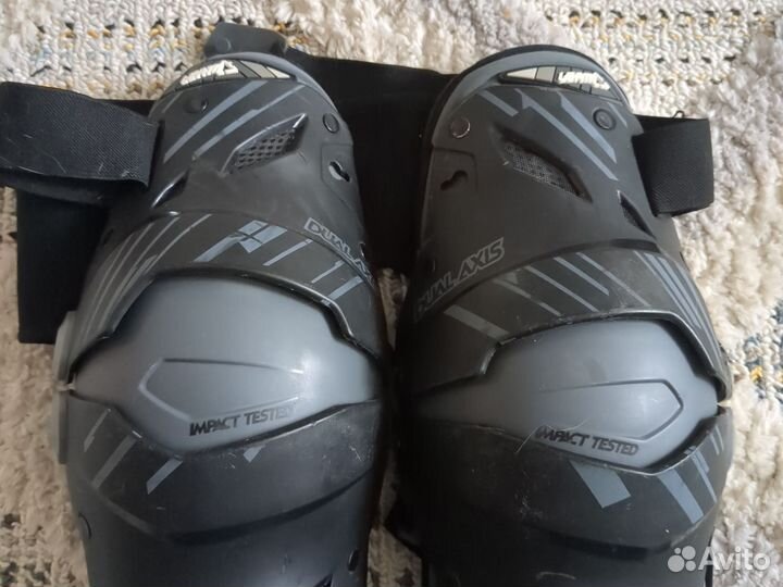 Наколенники кроссовые Leatt Dual Axis