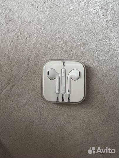 Наушники проводные