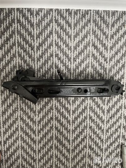 Домкрат mazda 6