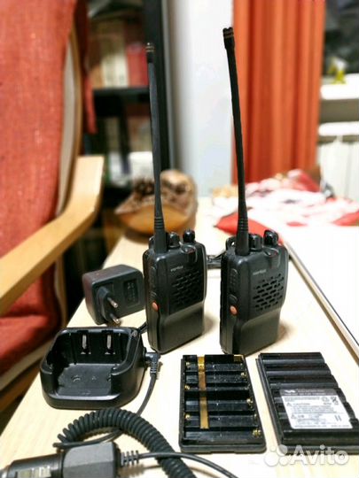 Радиостанция Vertex VX-400U комплект 2 штуки