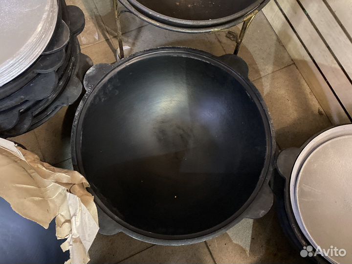 Казан чугунный узбекский