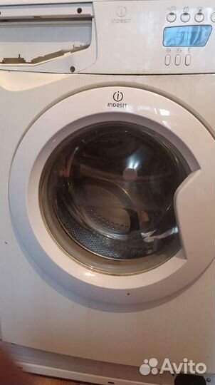 Стиральная машина indesit