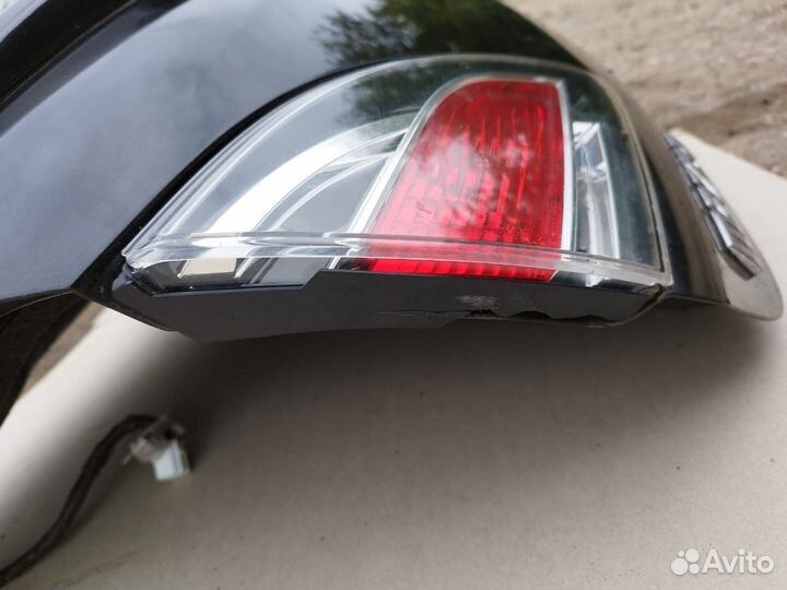 Задний левый фонарь в крышку багажника Mazda 6 GH