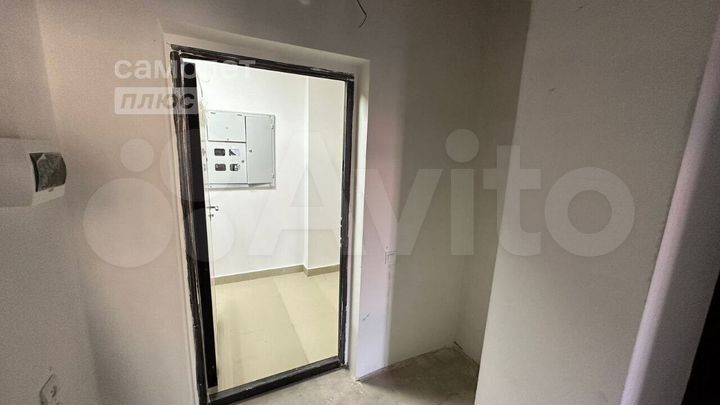 Квартира-студия, 32,8 м², 1/9 эт.