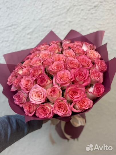 Цветы розы,пионы к майским праздникам Пятигорск