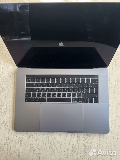 Apple MacBook Pro 15 2017