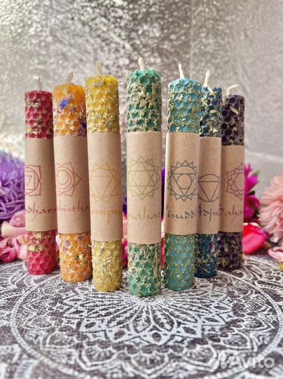 Набор чакральных свечей из вощины и трав