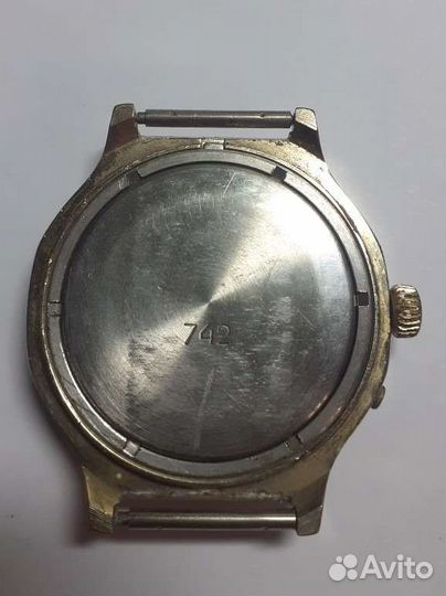 Часы золотые