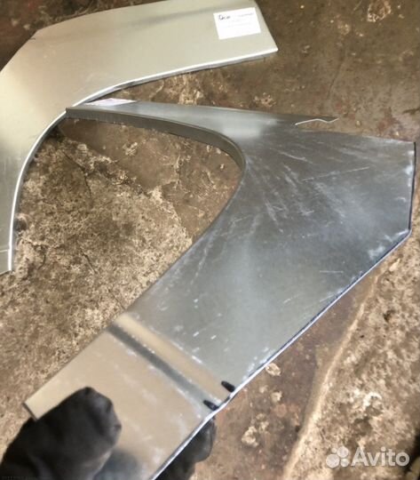 Арка правая Mercedes Benz Vito W638 1995-2003