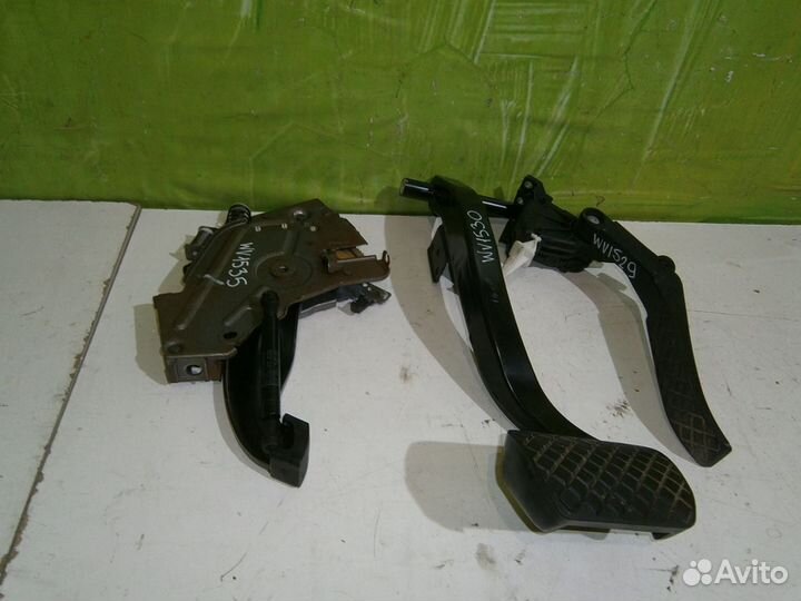 Педаль газа тормоза рычаг тормоза VW Touareg