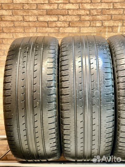 Goodyear EfficientGrip 235/55 R17