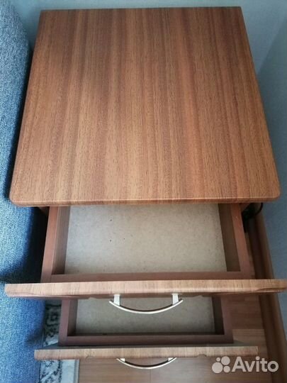 Тумбочка новая