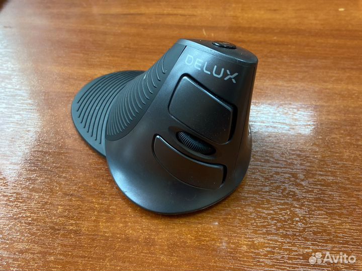Вертикальная мышь delux m618