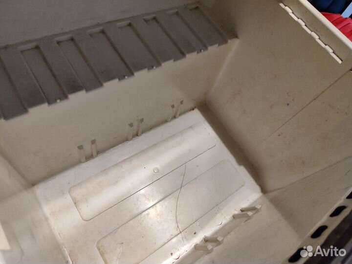 Холодильник Стинол 104 No Frost трехкамерный