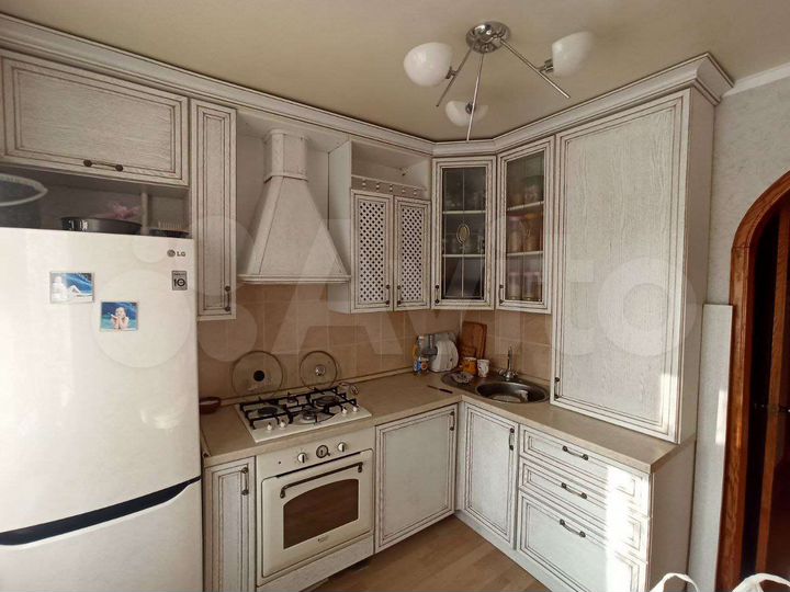 2-к. квартира, 52 м², 2/5 эт.