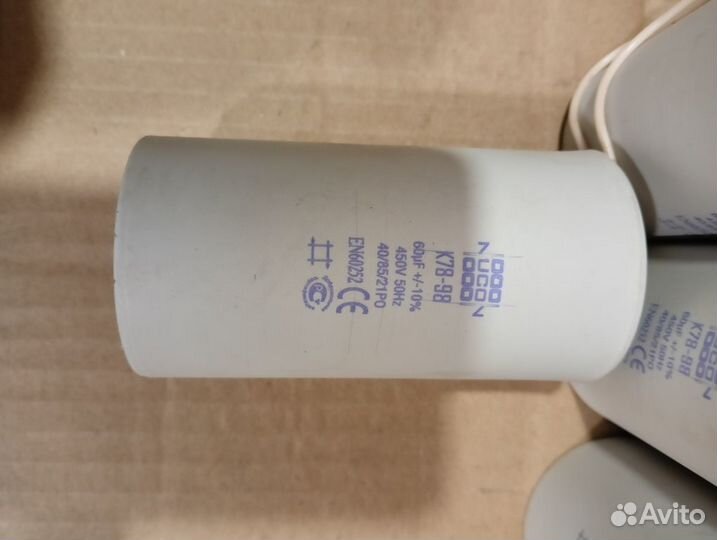 Конденсатор К78-98 60мкФ 450В