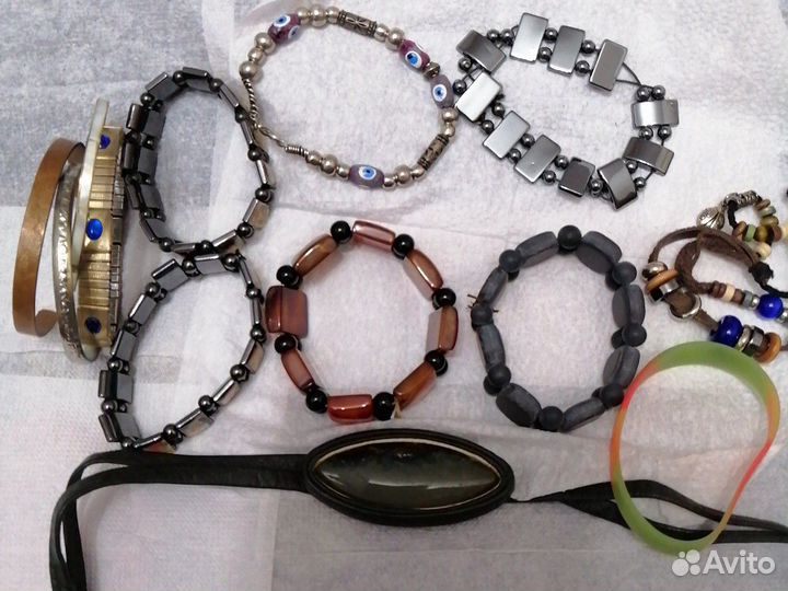Продам лечебные браслеты на руку