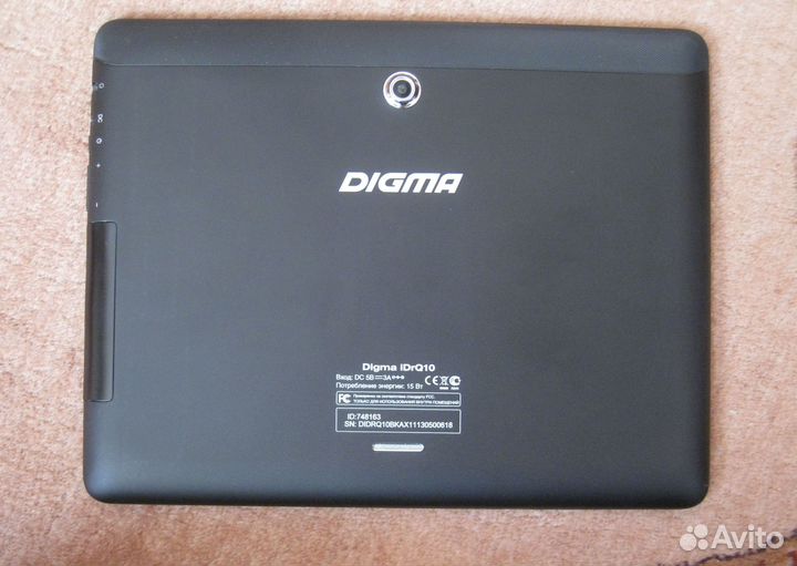 Планшет digma iDrQ10