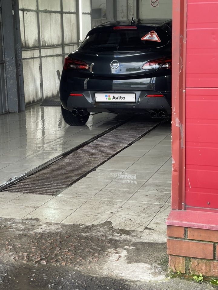 Opel Astra GTC: фото владельца