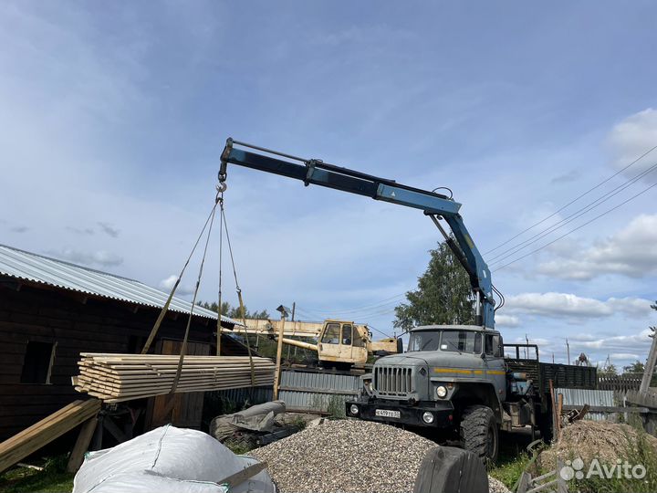 Аренда и услуги манипулятора-вездехода, стрела 6 т, 9 м, борт 8 т, 5.5 м