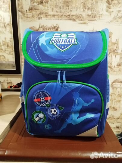 Ранец ортопедический новый