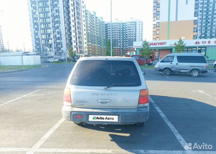 Subaru Forester 2.0 AT, 1998, 300 000 км