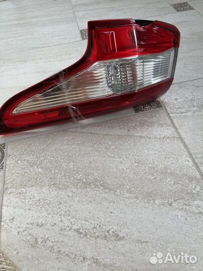 Фонарь задний