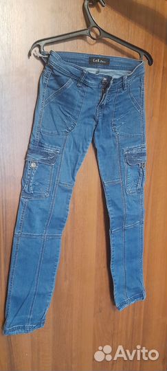 Джинсы женские