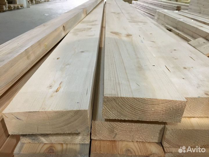 Доска 40х200х6000 из хвои 1 сорт с доставкой от 10 кубов