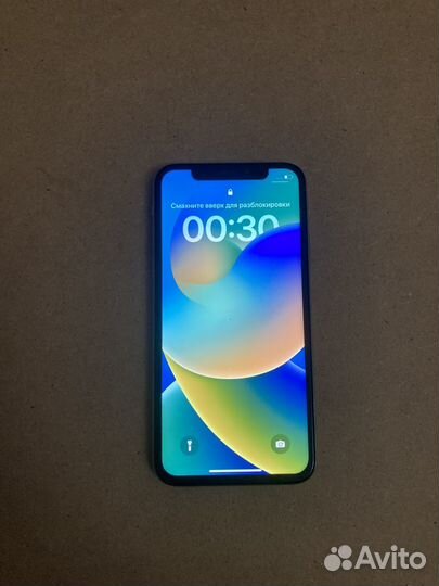 iPhone X, 64 ГБ