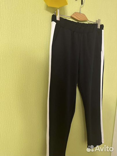 Костюм женский