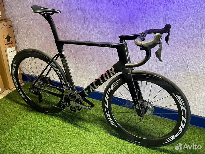 Топовый шоссе Factor Ostro VAM Dura Ace di2 57 7,6