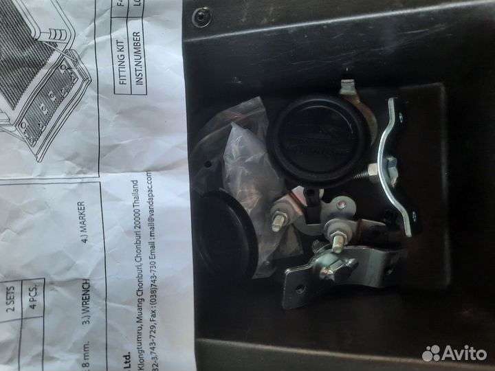 Ящик бокс для инструментов в пикап грузовик