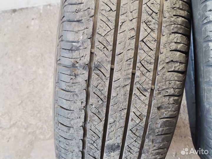 Michelin Latitude Tour HP 215/70 R16 100H