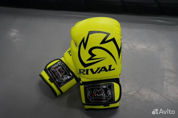 Боксерские перчатки reyvel 10 12 14 16 oz