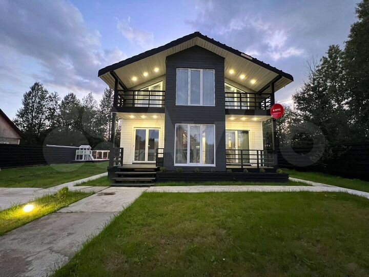 Дом 160 м² на участке 8 сот.