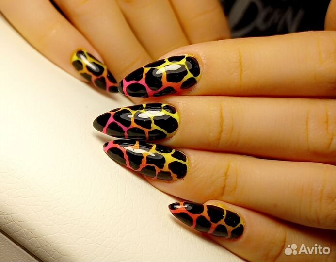 Услуги маникюра