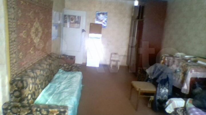 Комната 18 м² в 2-к., 2/2 эт.