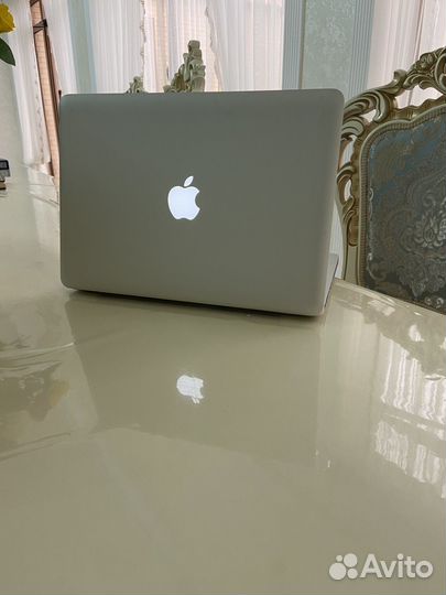 Apple macbook pro