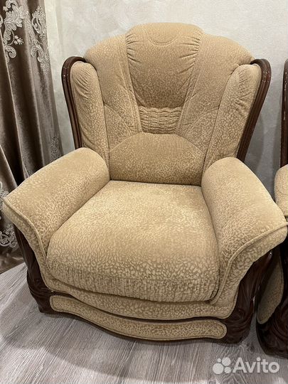 Диван и 2 кресла бу