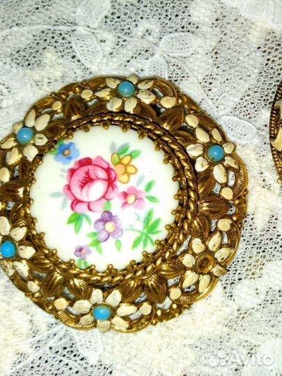 Брошка. Флакон. Виниаж Европа. Латунь