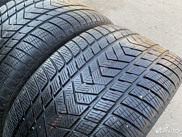 Pirelli Scorpion Winter 275/40 R21 и 305/35 R21 107V
