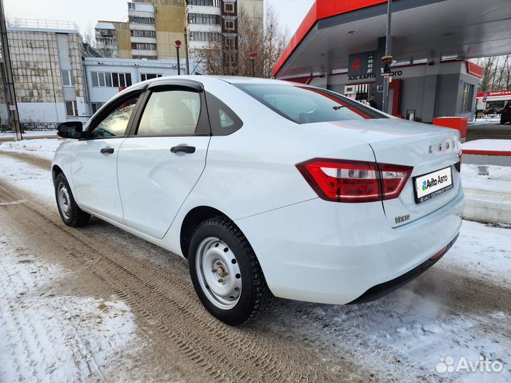 LADA Vesta 1.6 МТ, 2018, 127 000 км