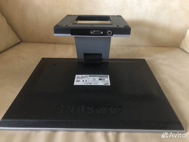 Монитор Samsung 152 s