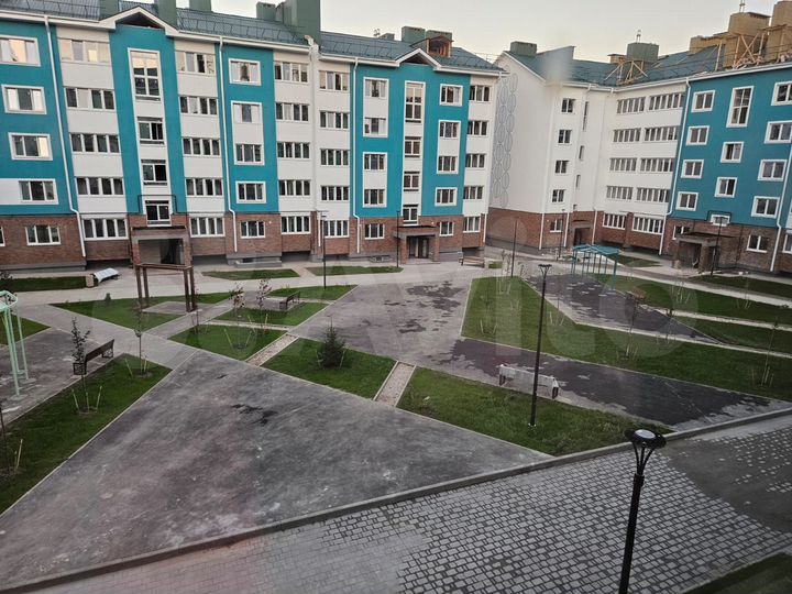 2-к. квартира, 64,1 м², 4/5 эт.